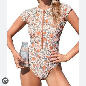 Cupshe Zip Up Paddle Suit
